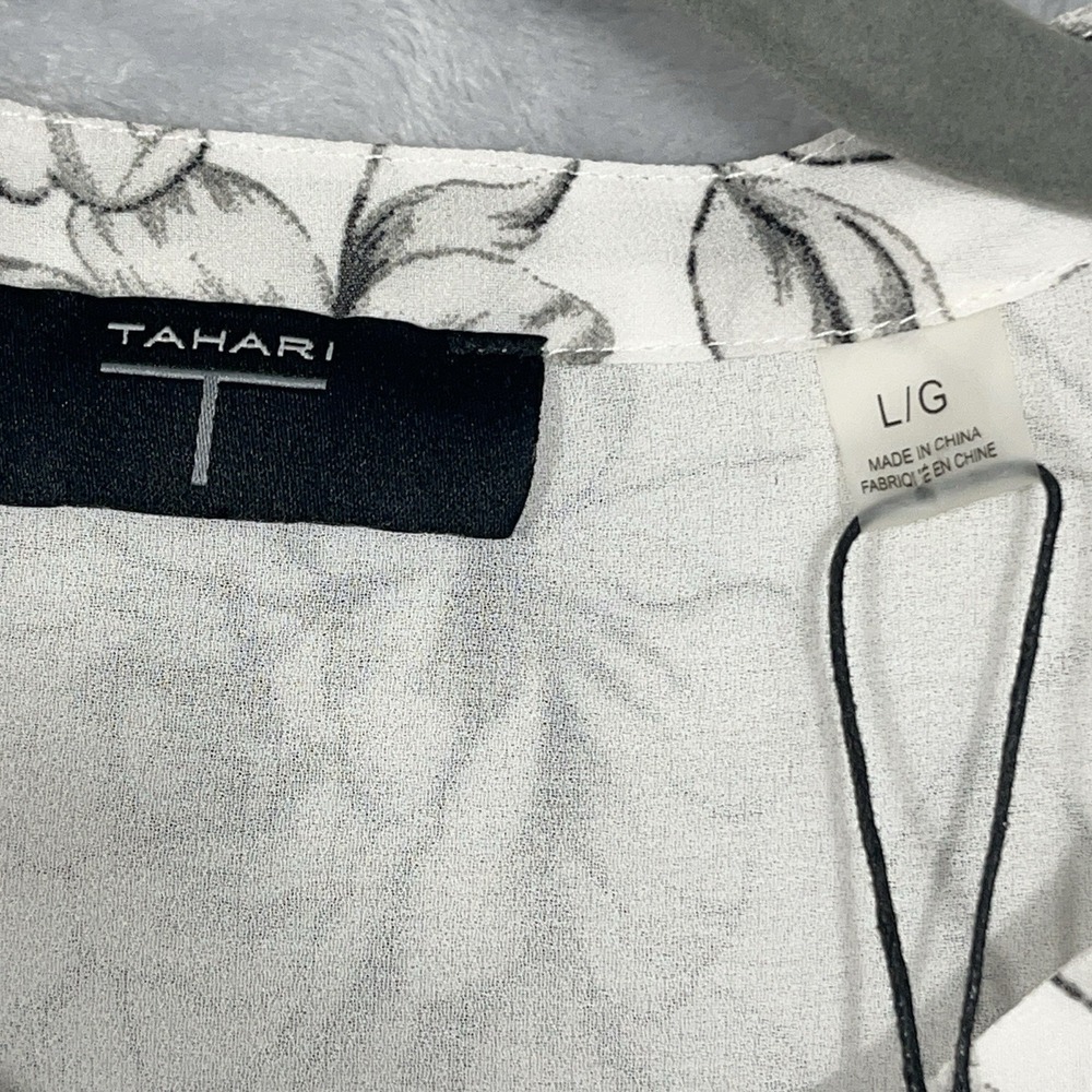 Tahari Blouse White Black Floral Flutter Short Sleeve NWT L Sheer Lined Career - Picture 3 of 13